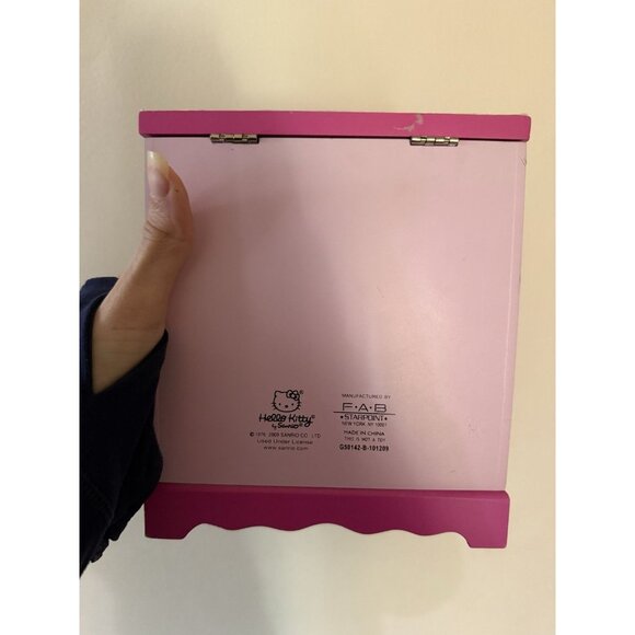RARE. Hello Kitty Toys R Us Jewelry Box Vintage 2009 - Picture 2 of 12